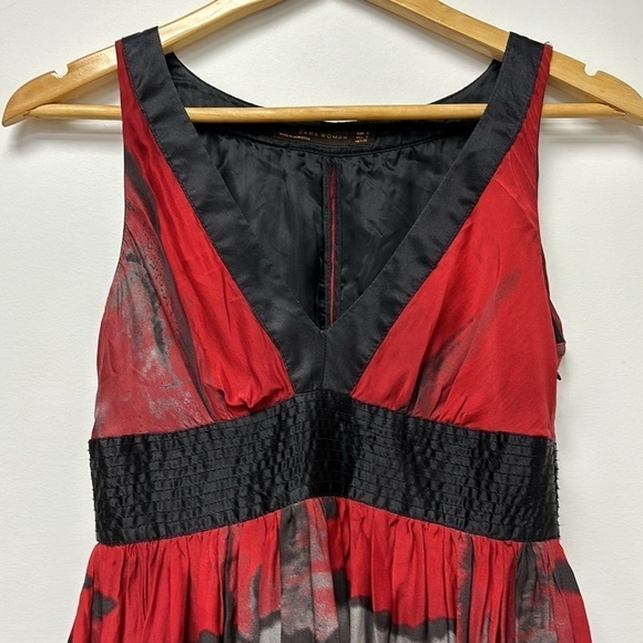 ZARA WOMAN gray sleeveless dress A-line skirt size S gray, black and red color - Picture 2 of 16
